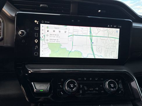 Used 2024 GMC Sierra 2500 Denali w/ Denali Reserve Package image 21