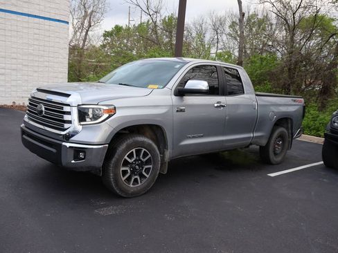 Used 2018 Toyota Tundra Limited image 4