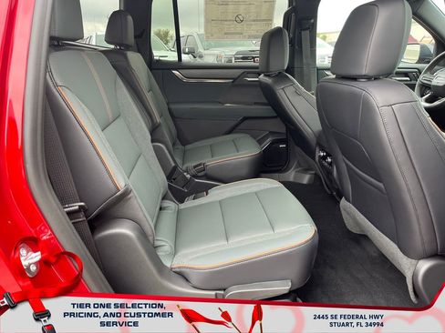 New 2026 GMC Acadia AT4 w/ Luxury Package image 18