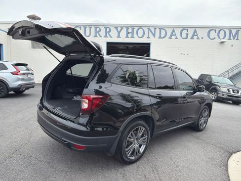 Used 2022 Honda Pilot Sport image 11