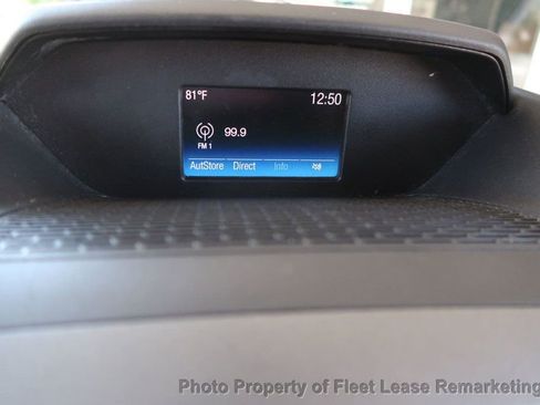 Used 2018 Ford Transit 250 148 Medium Roof RWD image 28
