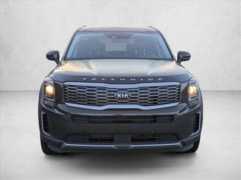 Used 2021 Kia Telluride S AWD/4WD image 2