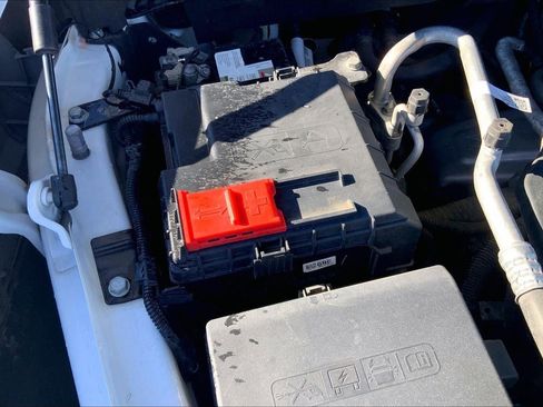 Used 2022 GMC Sierra 1500 SLE image 31