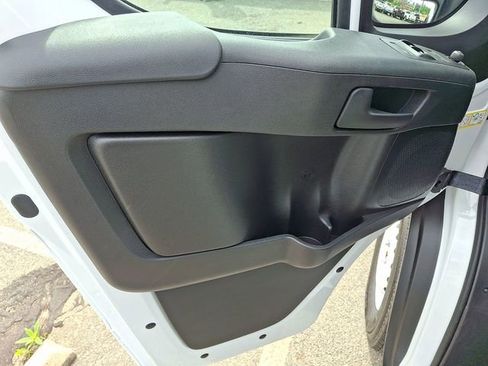 Used 2024 RAM ProMaster 2500 w/ Safety Group FWD image 8