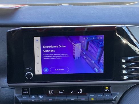 Certified 2025 Toyota Camry SE image 27