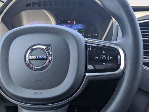 Used 2023 Volvo XC90 T8 Plus AWD/4WD image 13