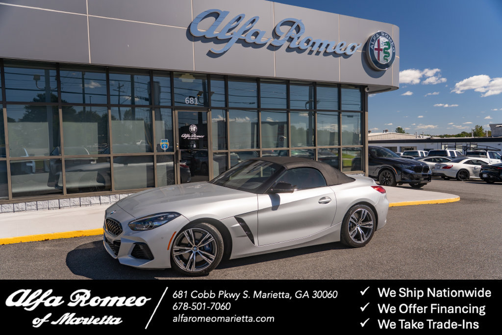 Used 2022 BMW Z4 M40i w/ Premium Package RWD image 1