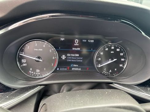 Used 2022 Buick Envision Essence w/ Sport Touring Package FWD image 6