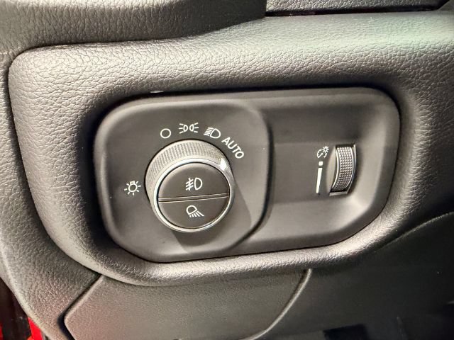 Used 2026 RAM 2500 Big Horn AWD/4WD image 33