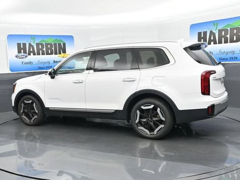 Used 2023 Kia Telluride S w/ S Sunroof Package AWD/4WD image 3