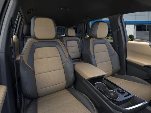 New 2026 Chevrolet Equinox ACTIV image 16