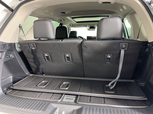 New 2026 Honda Pilot Touring image 12