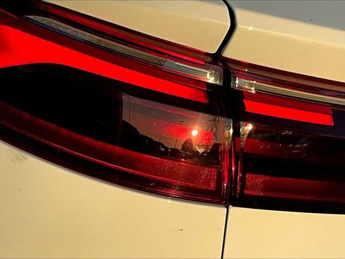 New 2026 Audi Q8 Premium Plus image 14