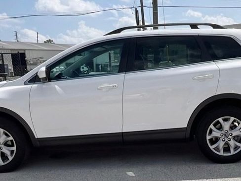 Used 2015 MAZDA CX-9 Touring w/ Touring Technology Package AWD/4WD image 7