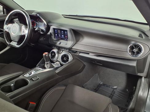 Used 2023 Chevrolet Camaro LT image 7