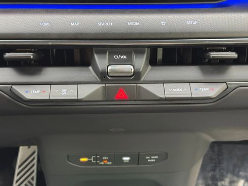 Used 2025 Kia EV9 GT-Line image 31