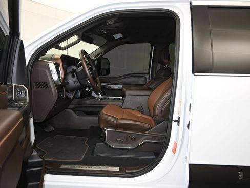 Used 2025 Ford F250 King Ranch AWD/4WD image 23