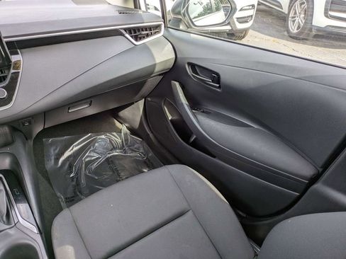 Used 2024 Toyota Corolla LE FWD image 16
