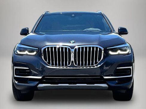 Used 2022 BMW X5 xDrive40i w/ Premium Package AWD/4WD image 3
