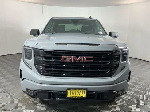 Used 2024 GMC Sierra 1500 Elevation AWD/4WD image 2