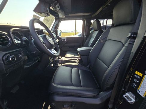 New 2025 Jeep Wrangler Sahara image 22