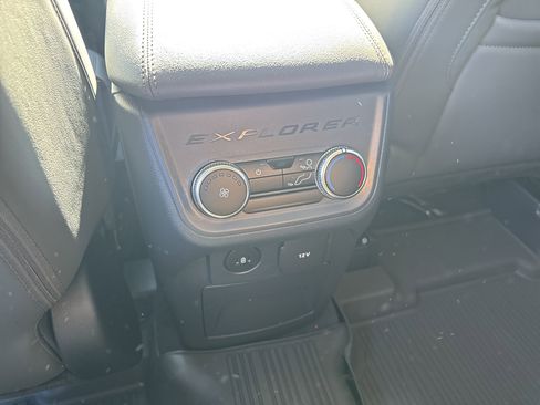 New 2026 Ford Explorer Active w/ Active Comfort Package image 23