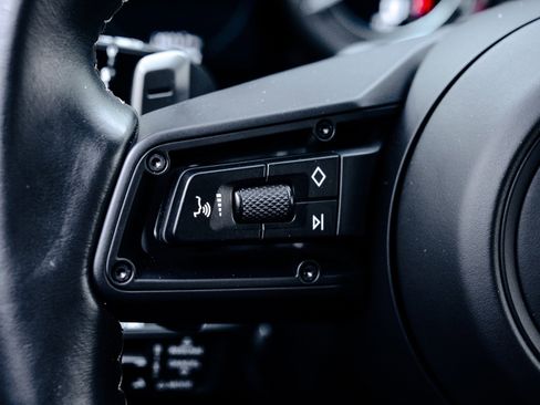 Used 2022 Porsche 911 Turbo S image 54