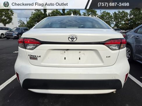 Used 2020 Toyota Corolla LE FWD image 5
