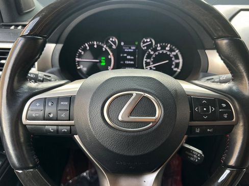 Used 2021 Lexus GX 460 Premium w/ Premium Package image 16