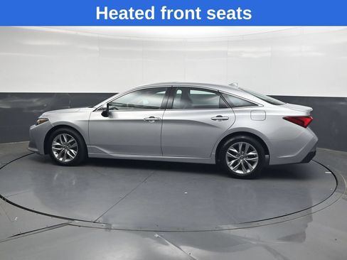 Used 2022 Toyota Avalon XLE w/ Moonroof Package FWD image 7