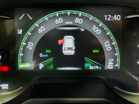 Used 2025 Toyota RAV4 LE FWD image 16
