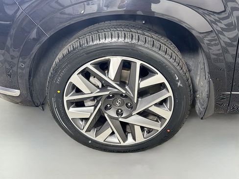 Used 2021 Hyundai Santa Fe Calligraphy AWD/4WD image 4