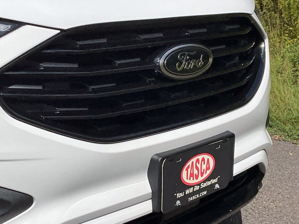 Used 2024 Ford Edge SE w/ Black Appearance Package AWD/4WD image 20