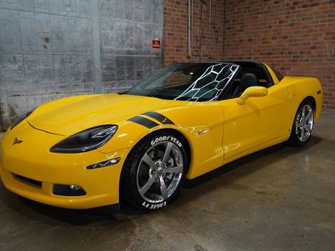 Used 2009 Chevrolet Corvette Coupe w/ Preferred Equipment Group image 37