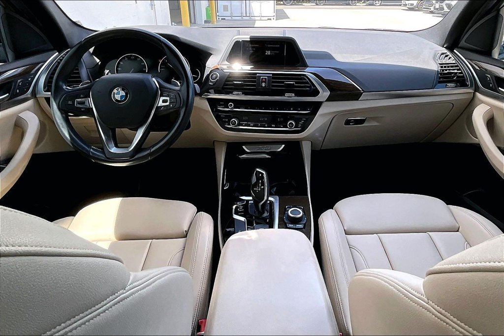 Used 2019 BMW X3 sDrive30i w/ Driving Assistance Package RWD image 16