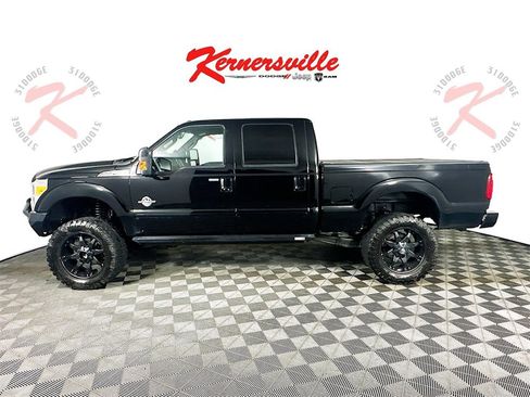 Used 2016 Ford F250 Lariat w/ Lariat Ultimate Package image 4