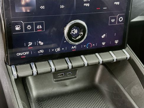 Used 2026 GMC Terrain Elevation FWD image 24