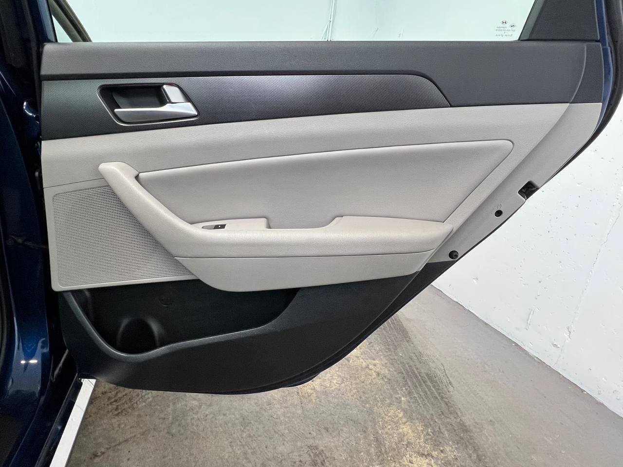 Used 2017 Hyundai Sonata Sport w/ Cargo Package FWD image 13