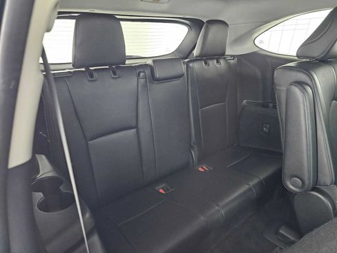 Used 2023 Toyota Highlander Limited FWD image 22