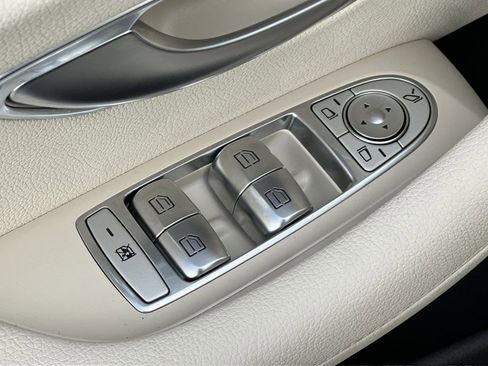 Certified 2021 Mercedes-Benz E 350 4MATIC Sedan image 13