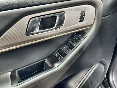 New 2026 Ford Explorer Active w/ Active Comfort Package RWD image 14