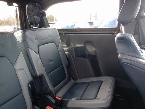 Used 2021 Ford Bronco Outer Banks image 9