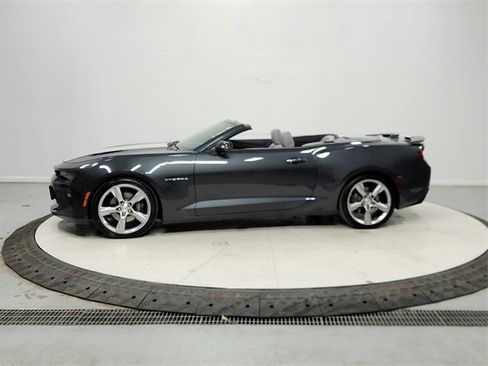 Used 2018 Chevrolet Camaro SS image 4