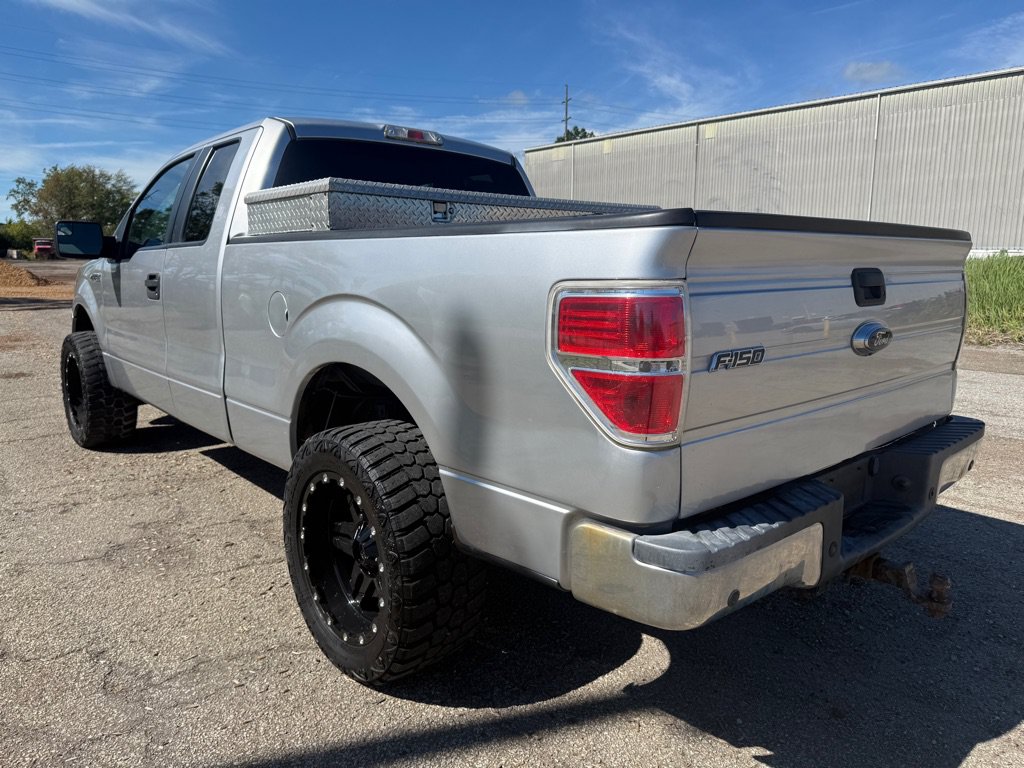 Used 2014 Ford F150 XL w/ Equipment Group 101A Mid AWD/4WD image 3