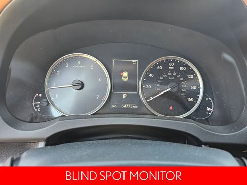 Used 2024 Lexus IS 350 F Sport image 11