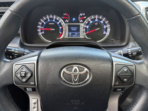 Used 2018 Toyota 4Runner Limited image 24
