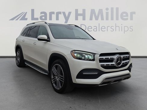 Used 2021 Mercedes-Benz GLS 450 4MATIC image 7