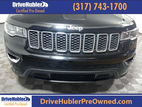 Used 2020 Jeep Grand Cherokee Laredo AWD/4WD image 1