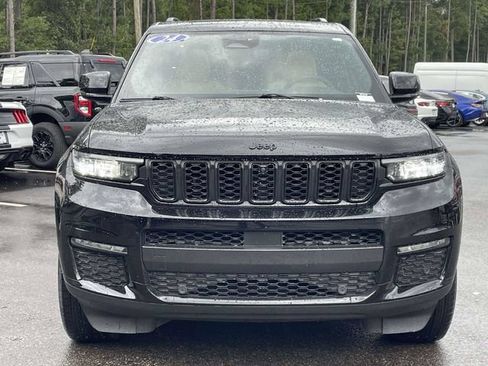 Used 2024 Jeep Grand Cherokee L Limited w/ Luxury Tech Group II AWD/4WD image 32
