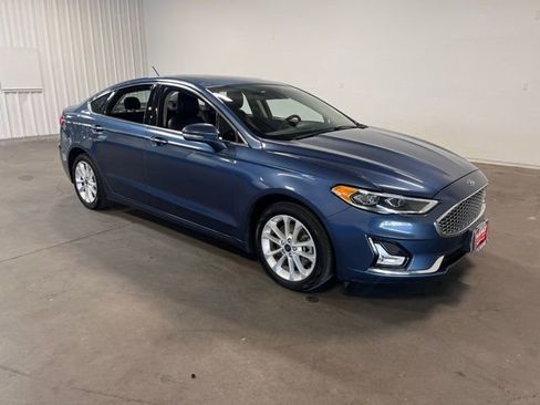 Used 2019 Ford Fusion Energi Titanium image 1